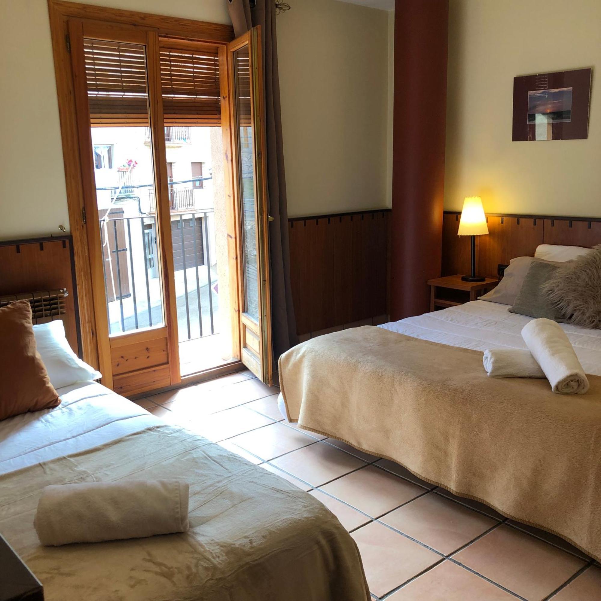 Hostal Tastavins Peñarroya de Tastavins Kültér fotó