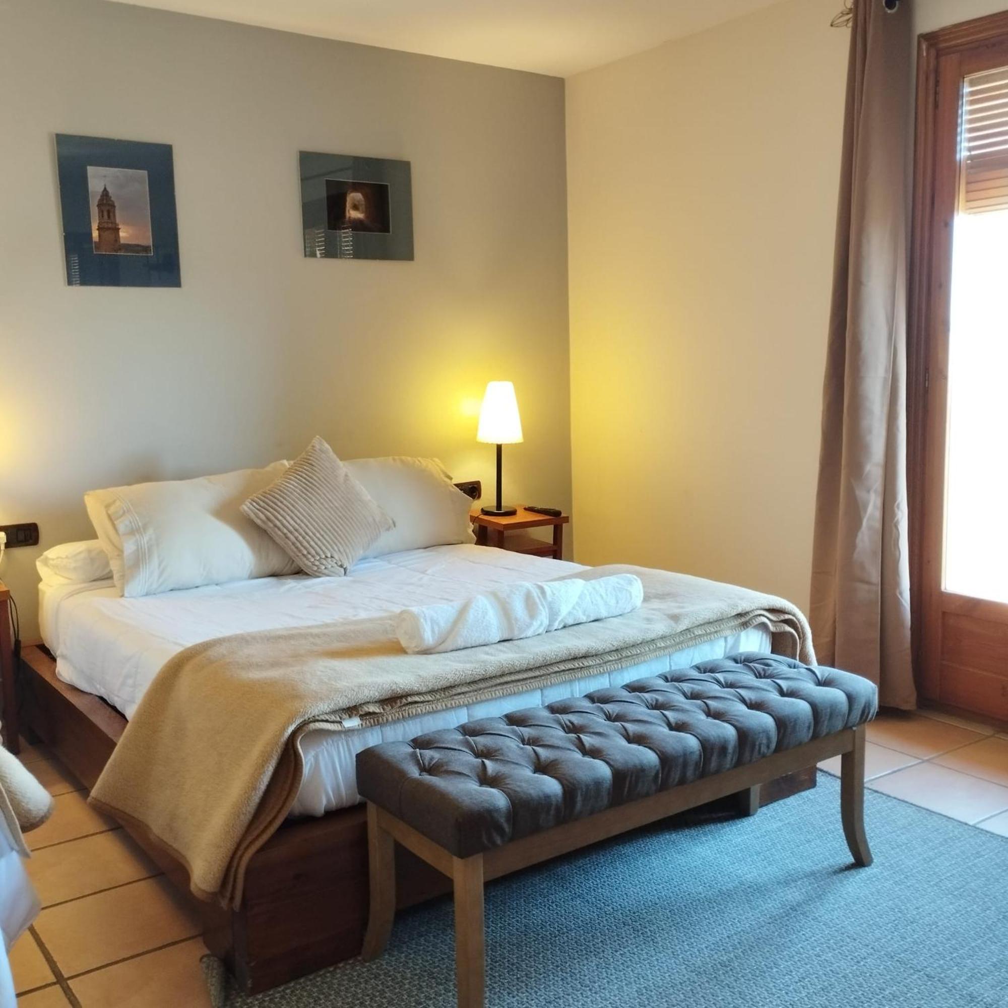 Hostal Tastavins Peñarroya de Tastavins Kültér fotó