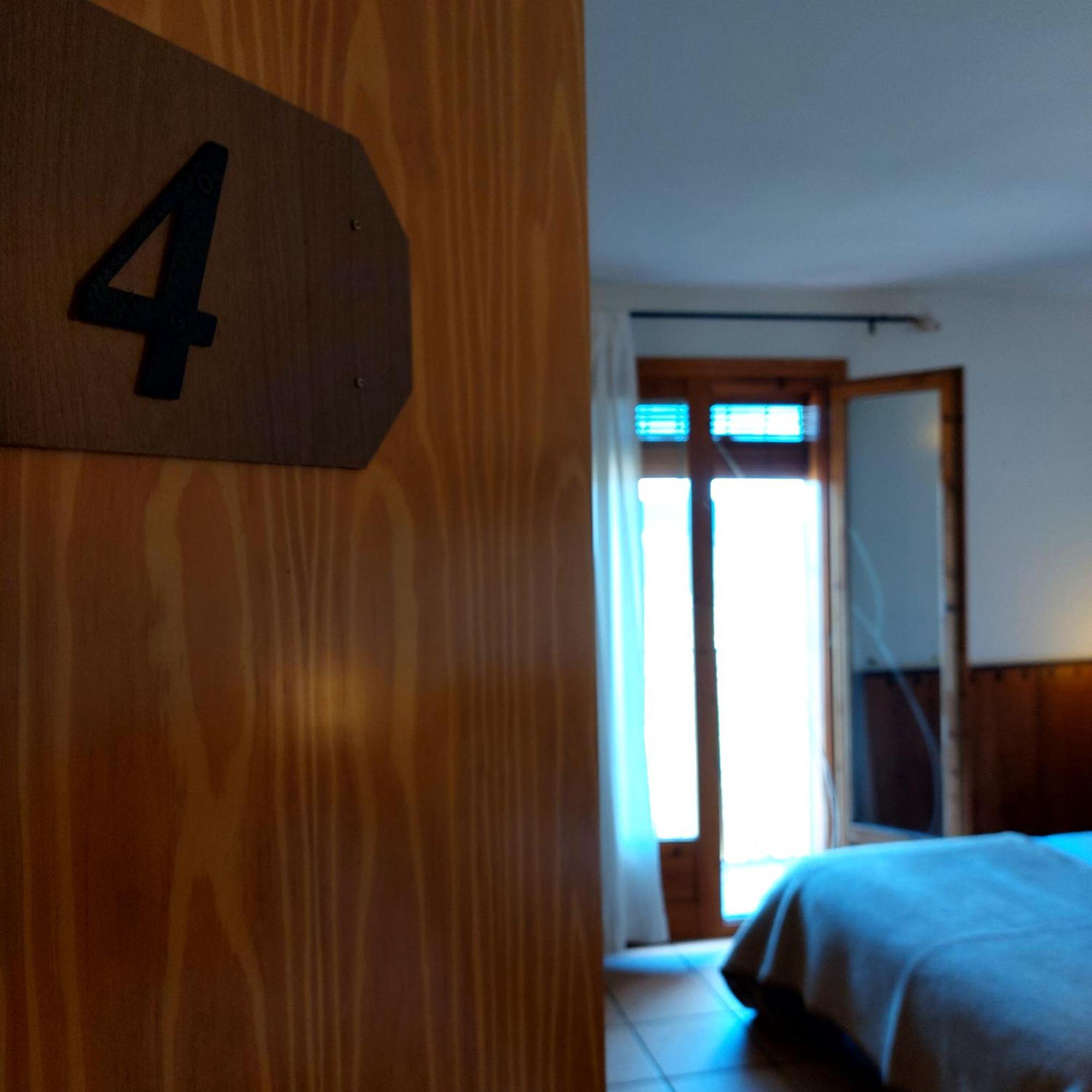 Hostal Tastavins Peñarroya de Tastavins Szoba fotó